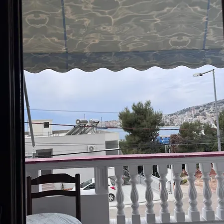 Golden Wave Daire Saranda