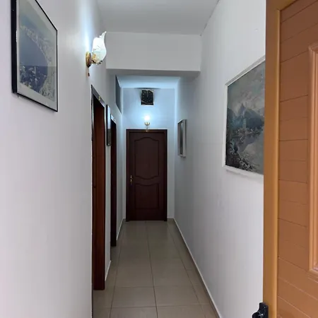 Golden Wave Saranda